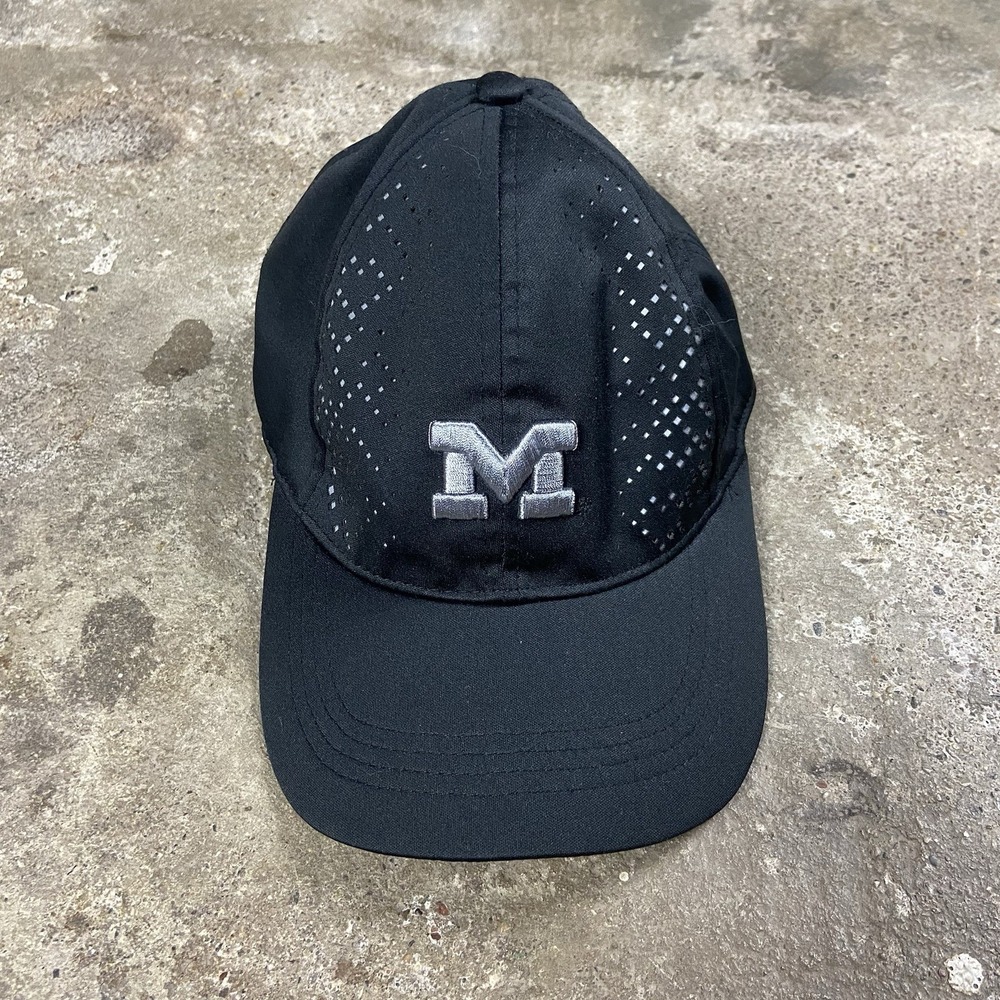 Top Of The World University Of Michigan Cap Women's Black Wolverines Golf Logo